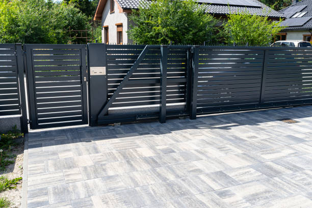 Best Driveway Paving Contractor  in Prairie Du Sac, WI